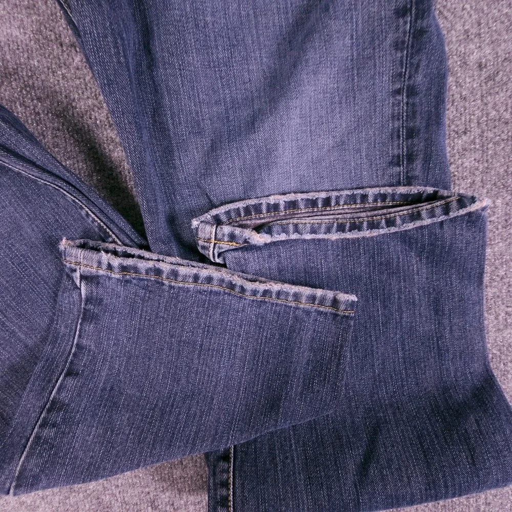 Eddie Bauer Jeans Mens 38x33‎ Straight Fit Dark Wash Blue Denim